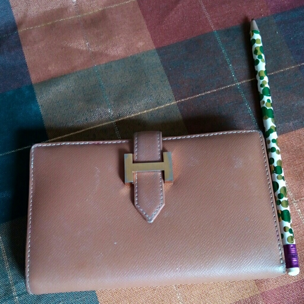 Vintage bifold Hermes wallet